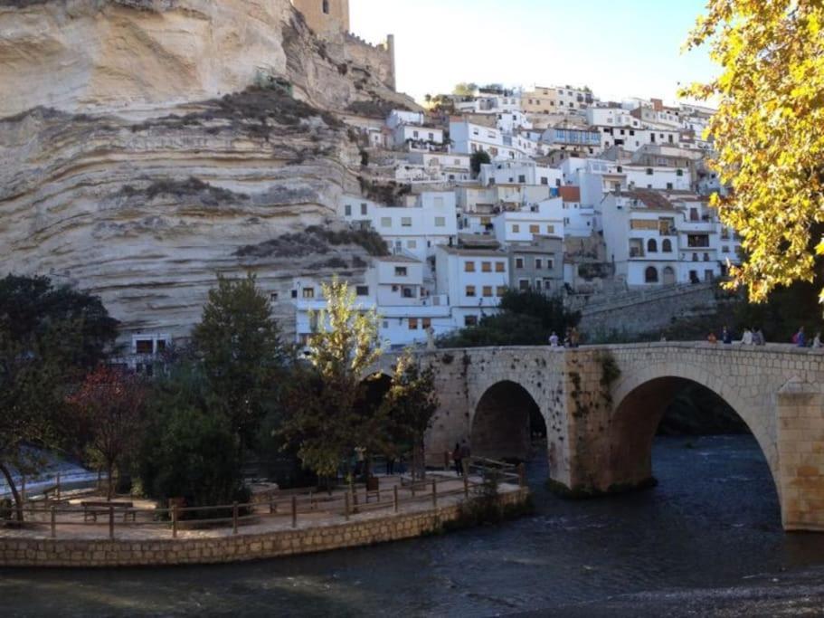Casa Rural En Canon Rio Jucar.Lagila アルカラ・デル・フカル エクステリア 写真